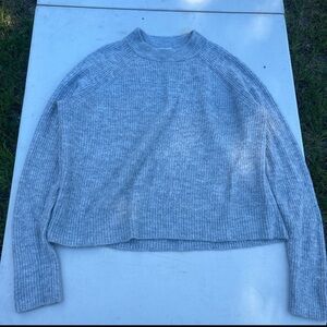 H&M Basic Grey Long Sleeve Sweater SZ L
